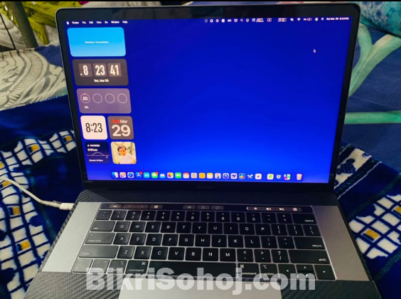 Macbook pro 2018 15inch